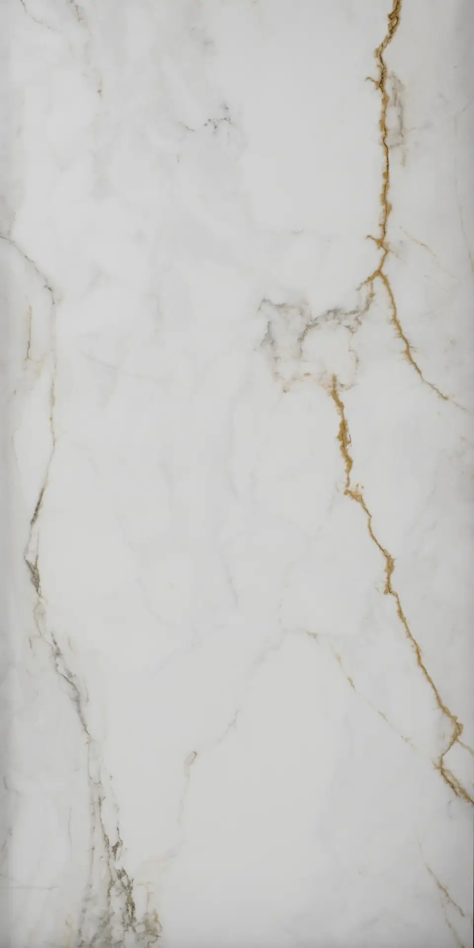 Lightning Gold porcelain tile