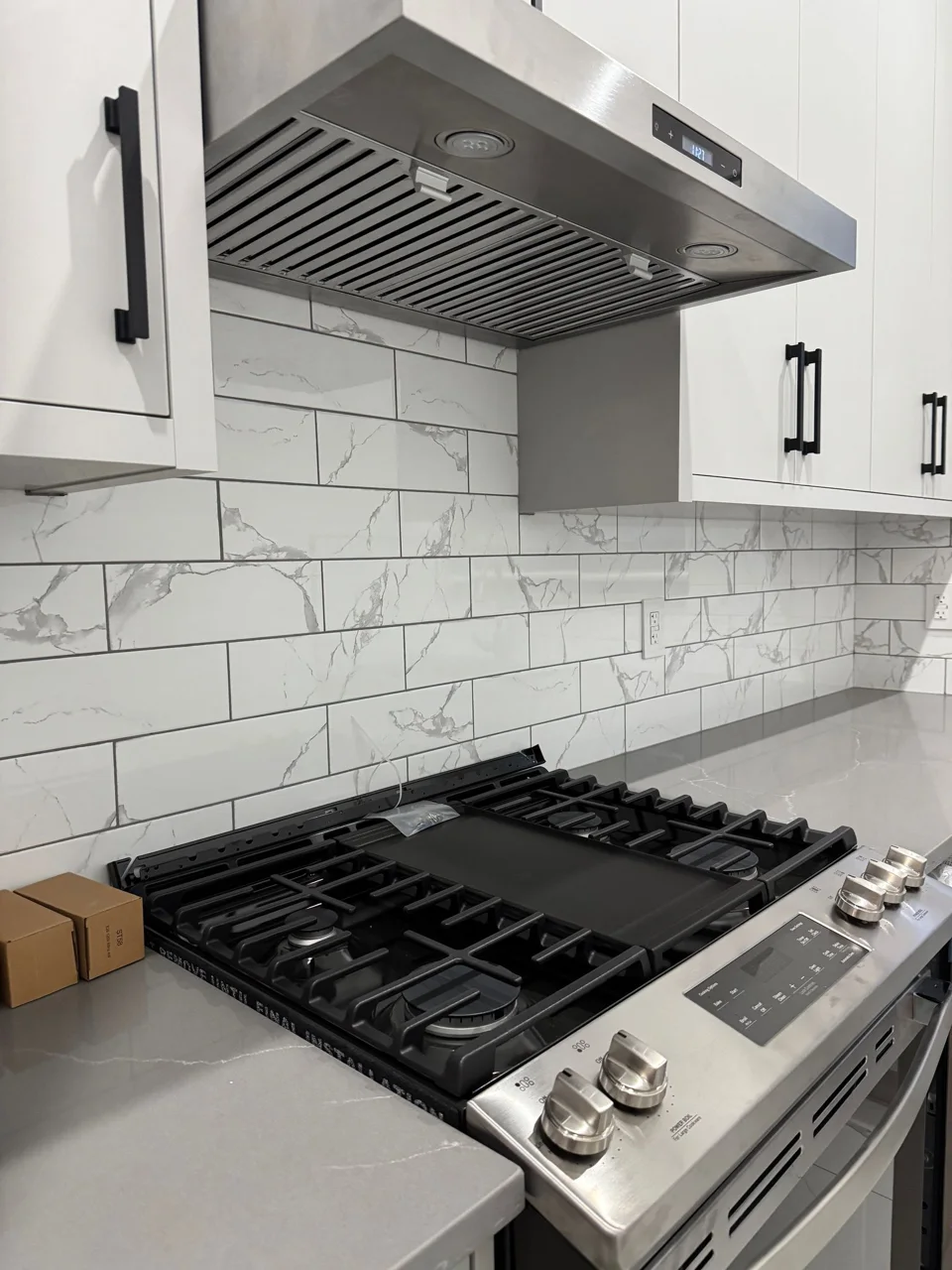 Kitchen backsplash